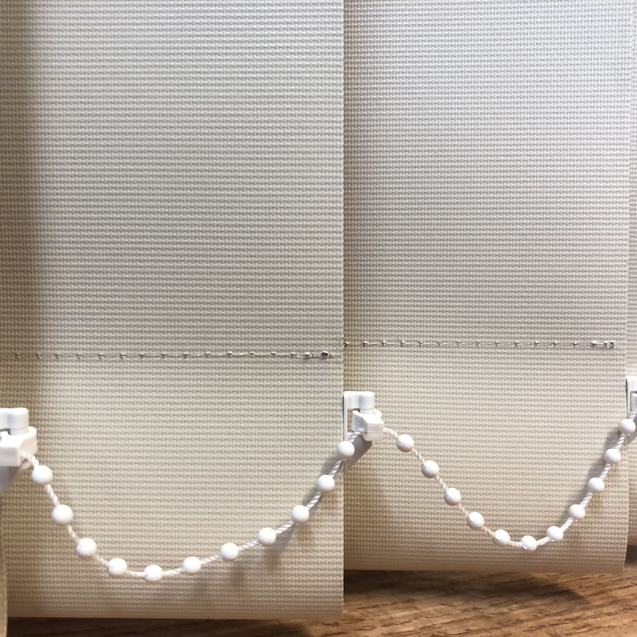Replacement louvres /slats for vertical blinds 3.5" (89mm) PVC UNILUX LINEN BLACKOUT
