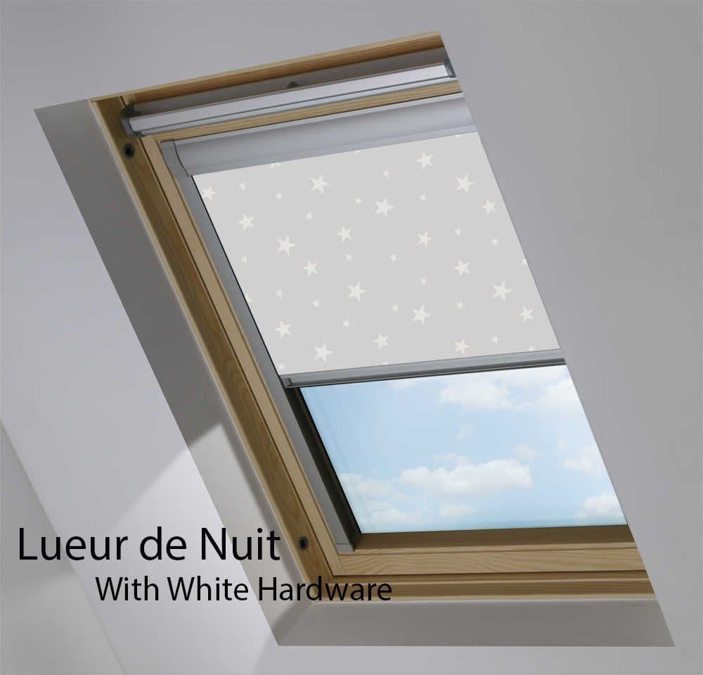 VELUX Blackout Roller Roof Blind in View Lueur de Nuit in White Hardware