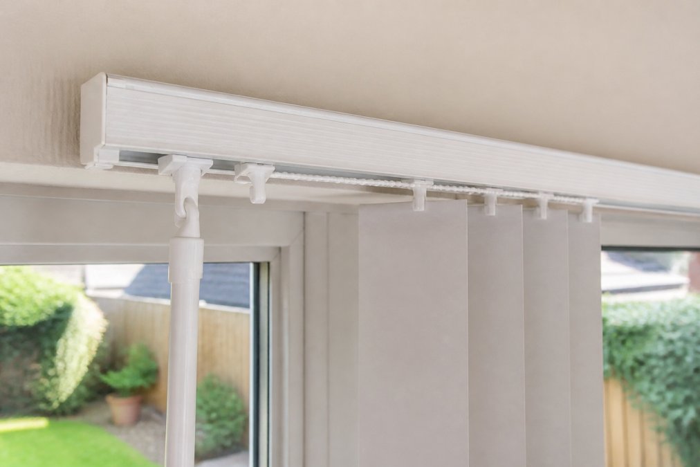 Made-to-Measure Blinds Fitting Guide: Step by Step