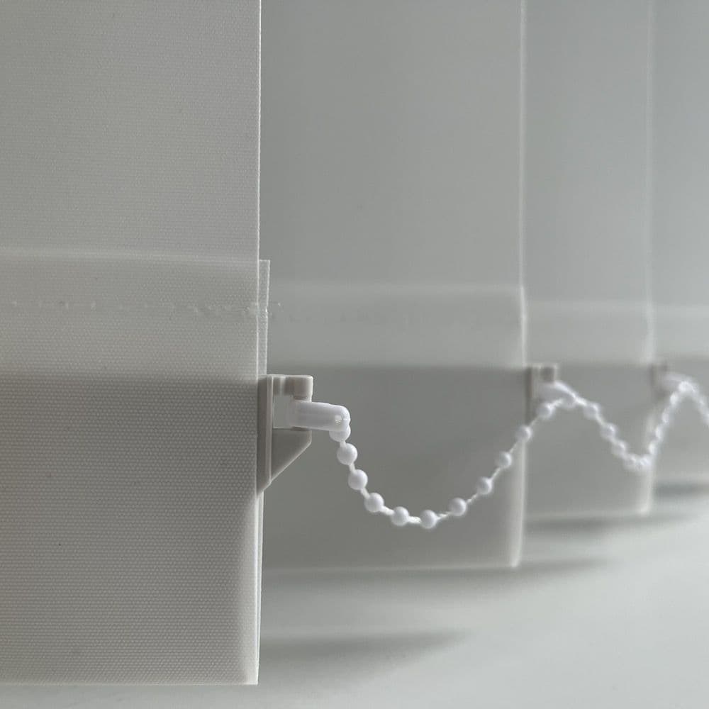 Plain White replacement slats for vertical blindsScope Bare - 3.5" (89mm)