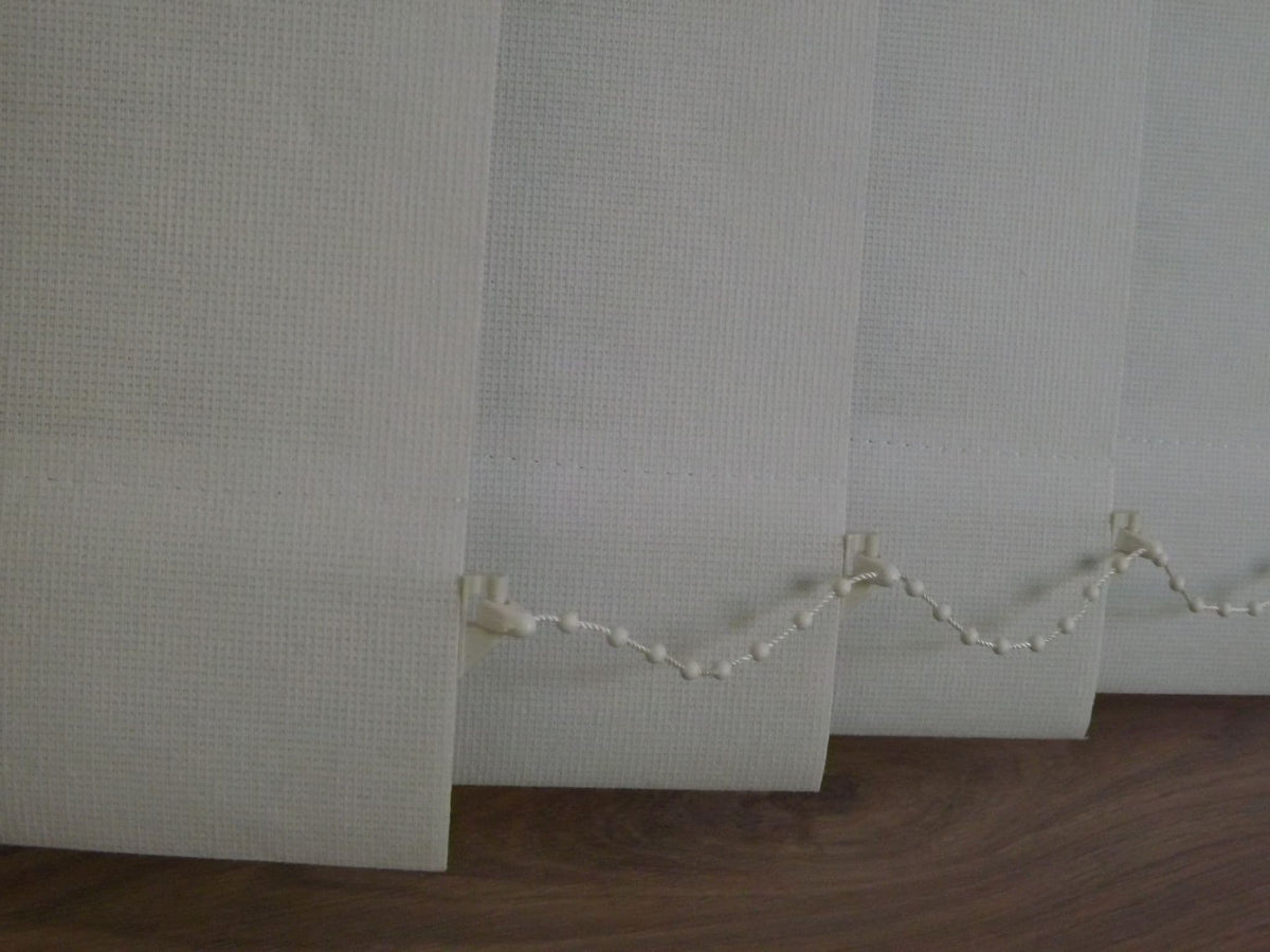 Fitz White replacement vertical blind slats 89mm